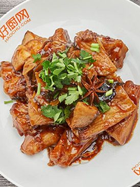 Braised Grass Carp Fillet