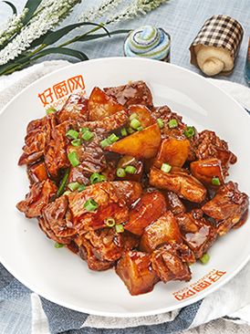Braised Pork Ribs with Potatoes